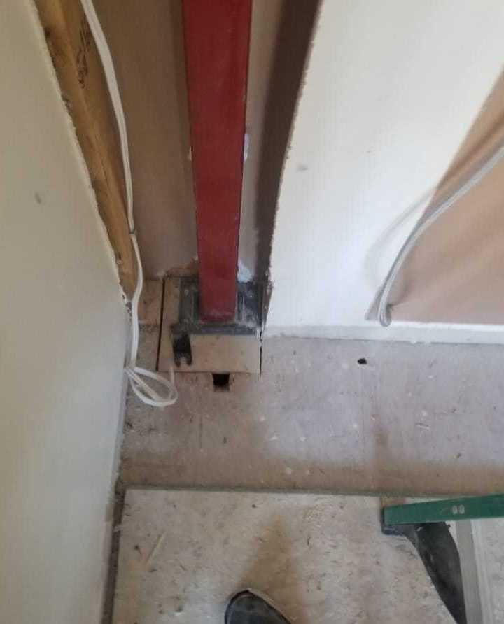 loading-bearing-wall-behind-fridge